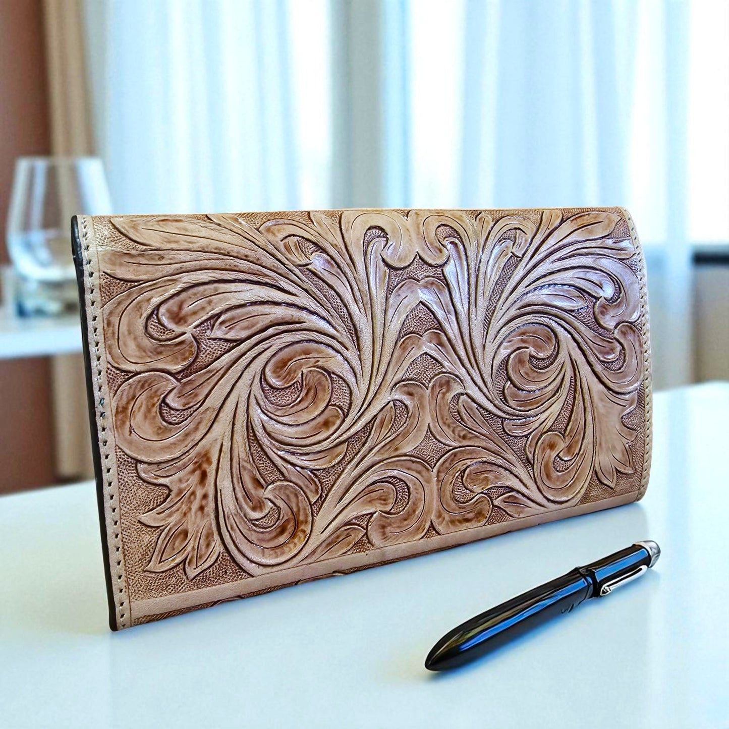 Western Tooled Clutch
