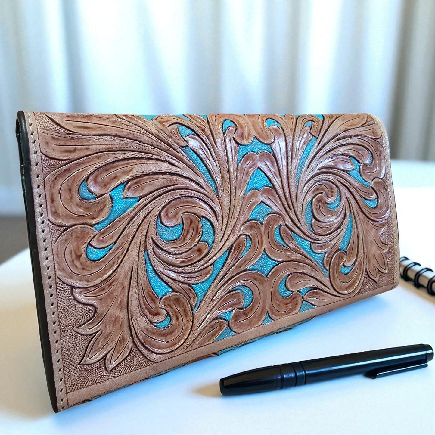 Western Tooled Clutch