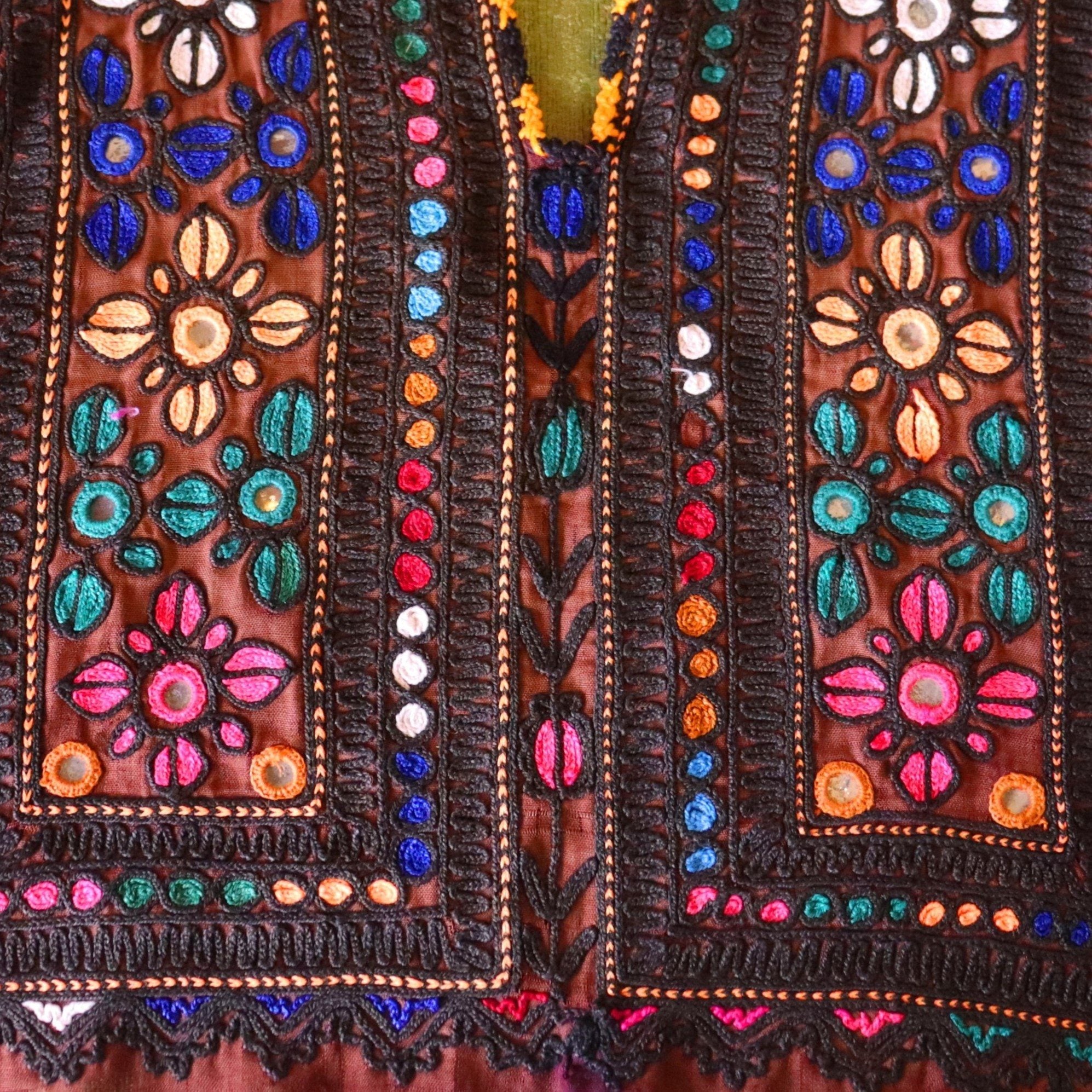 Banjara Embroidered Neck Yoke