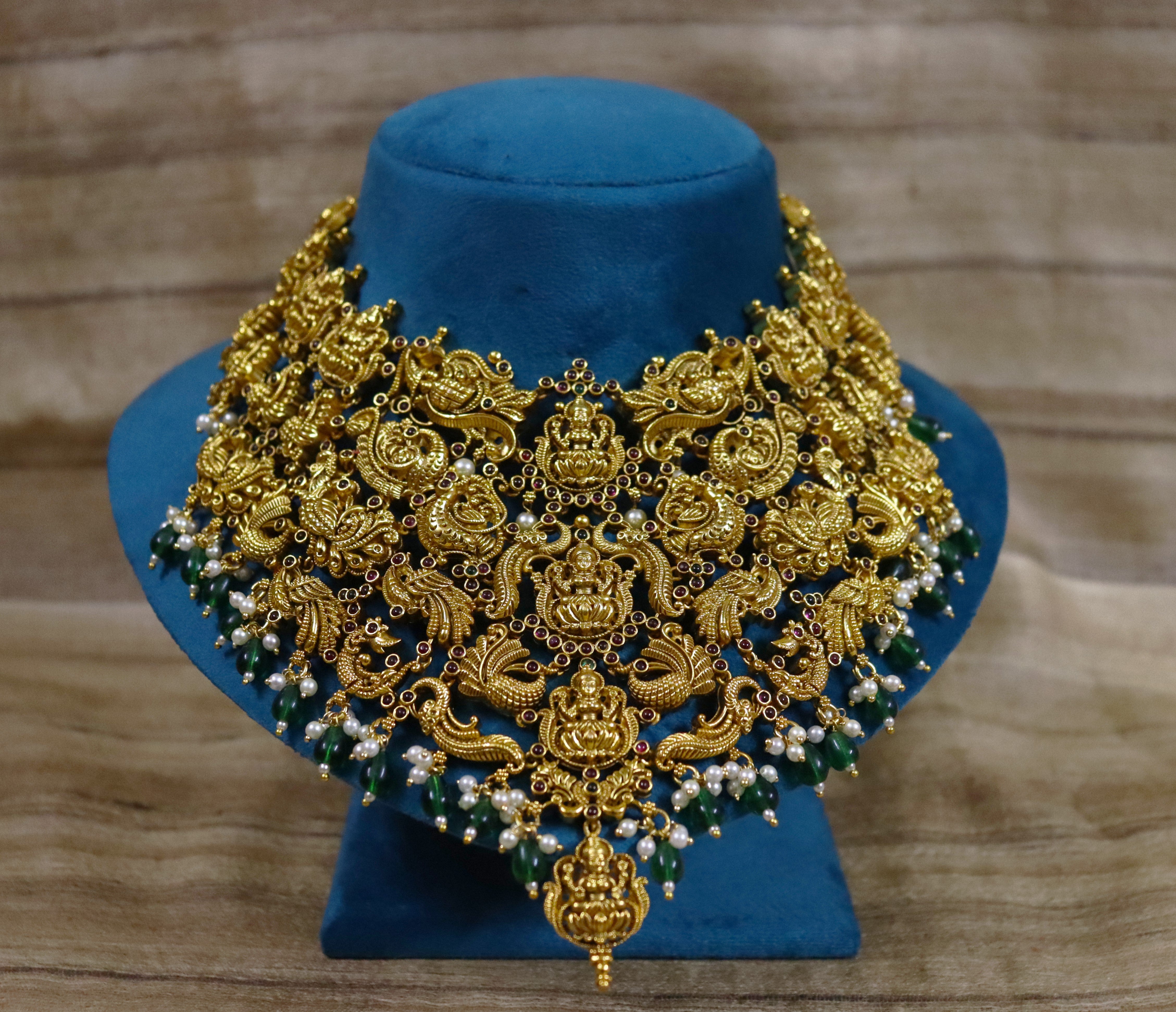 Temple Laxmi Flat Choker