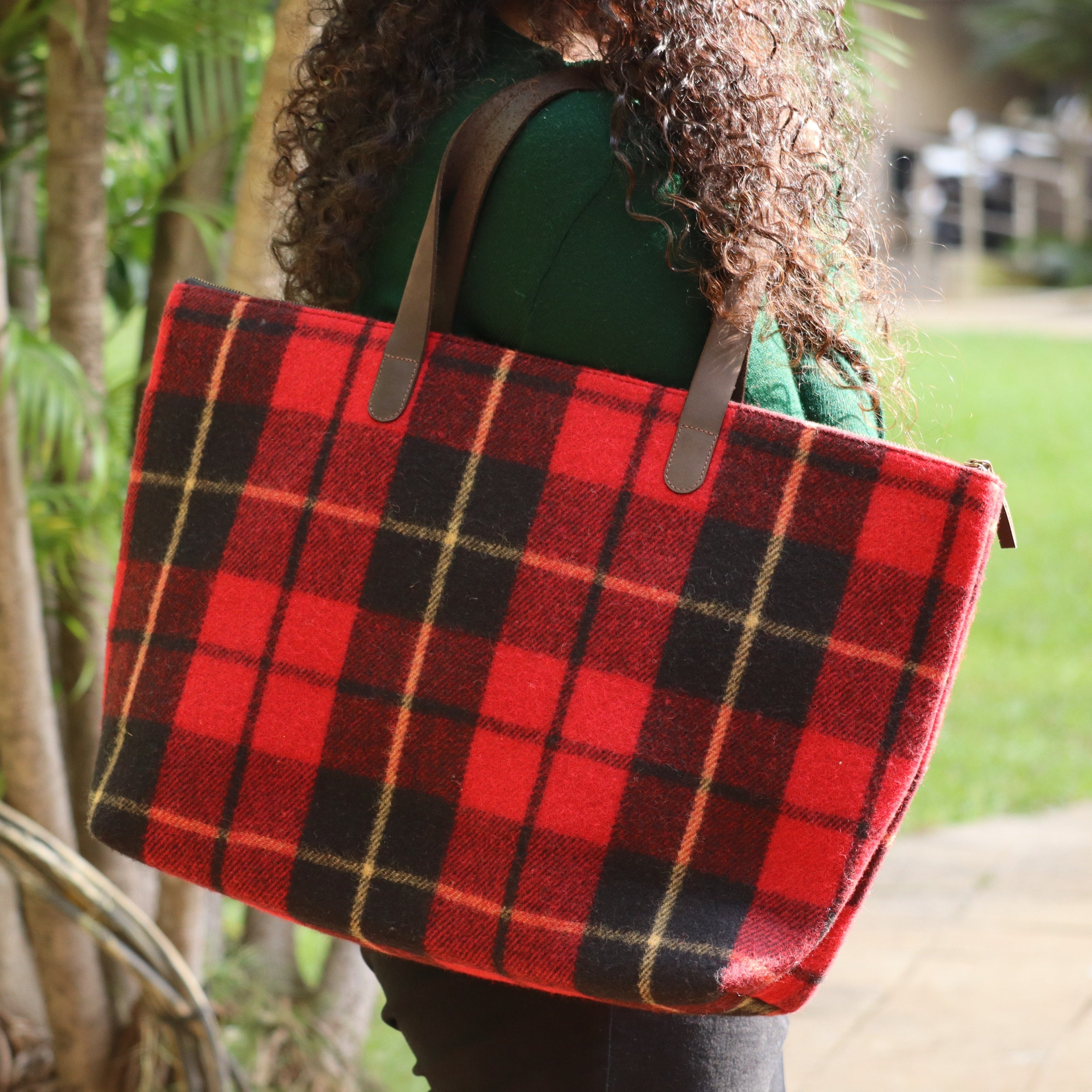 Vintage Checks White Tartan Fabric Bag