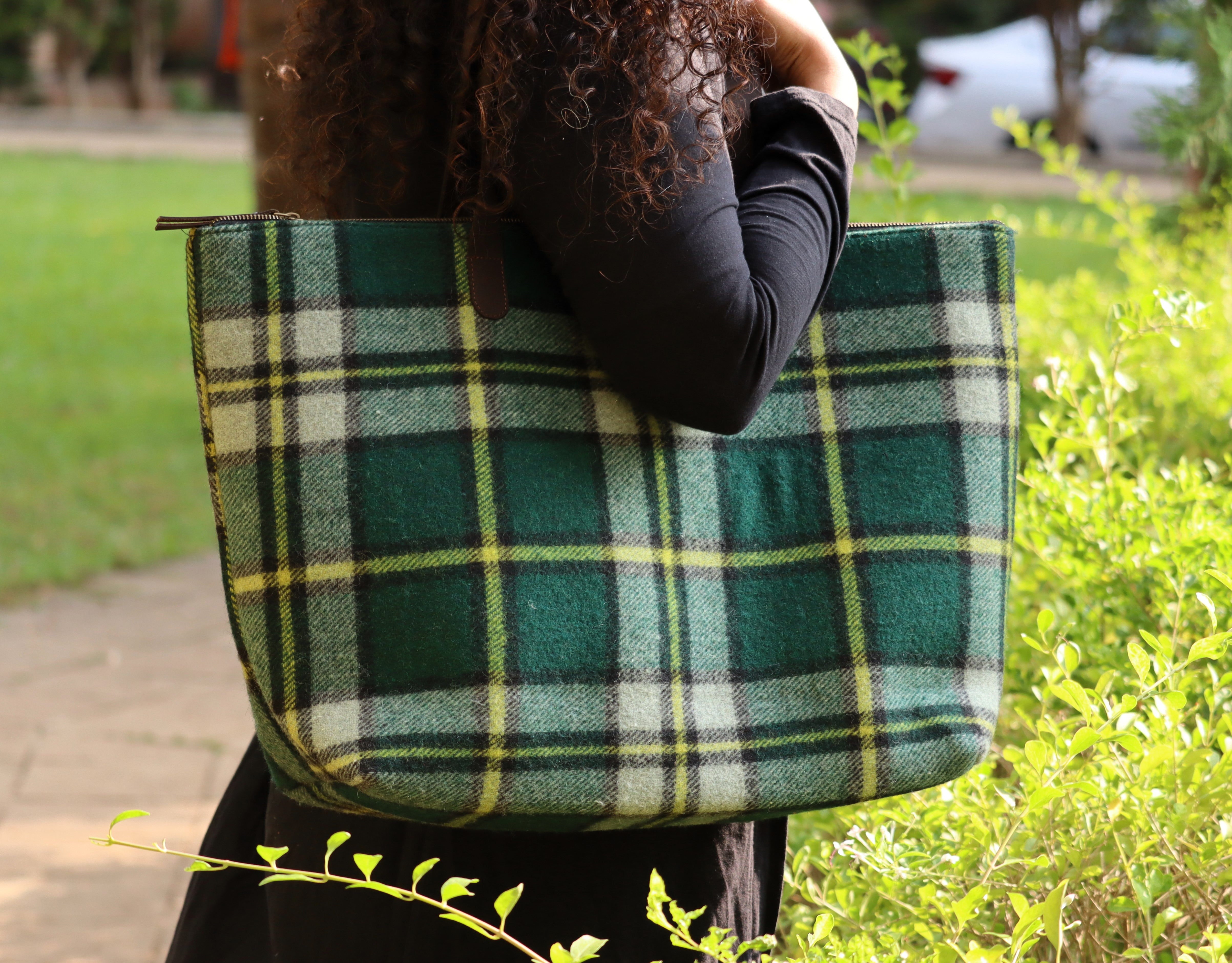 Vintage Checks White Tartan Fabric Bag